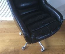 Leather chair restoration 